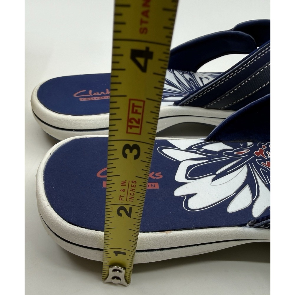 Clarks Breeze Sea Navy Marine Women's Size 8 Sandal With Floral Accents NIB - Picture 6 of 7
